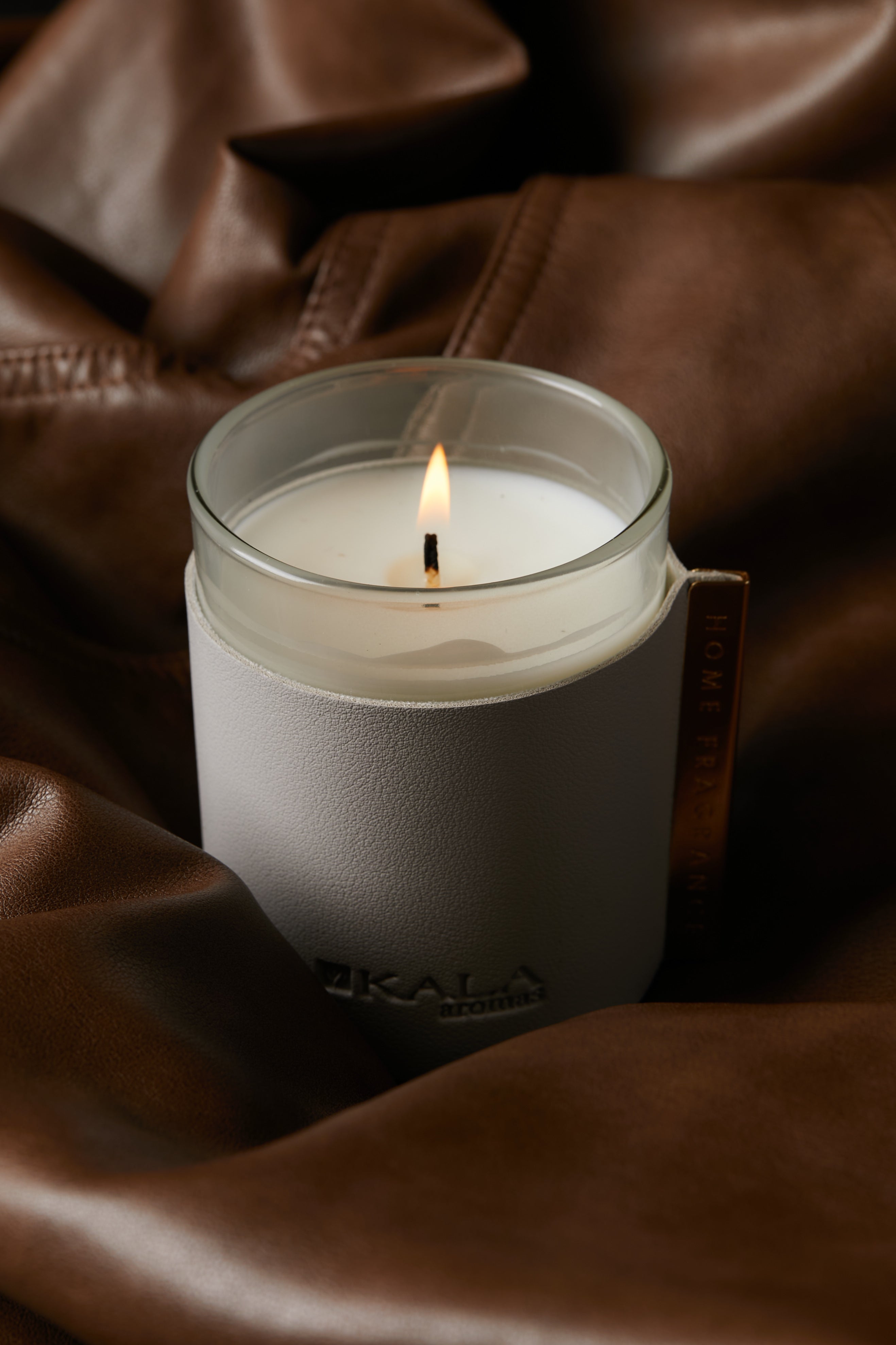 VELA LEATHER AND WOOD