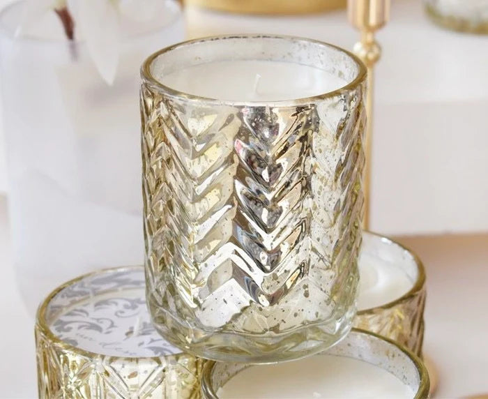 VELA SILVER FLORES BLANCAS Y MADERAS X 500 GR SOJA